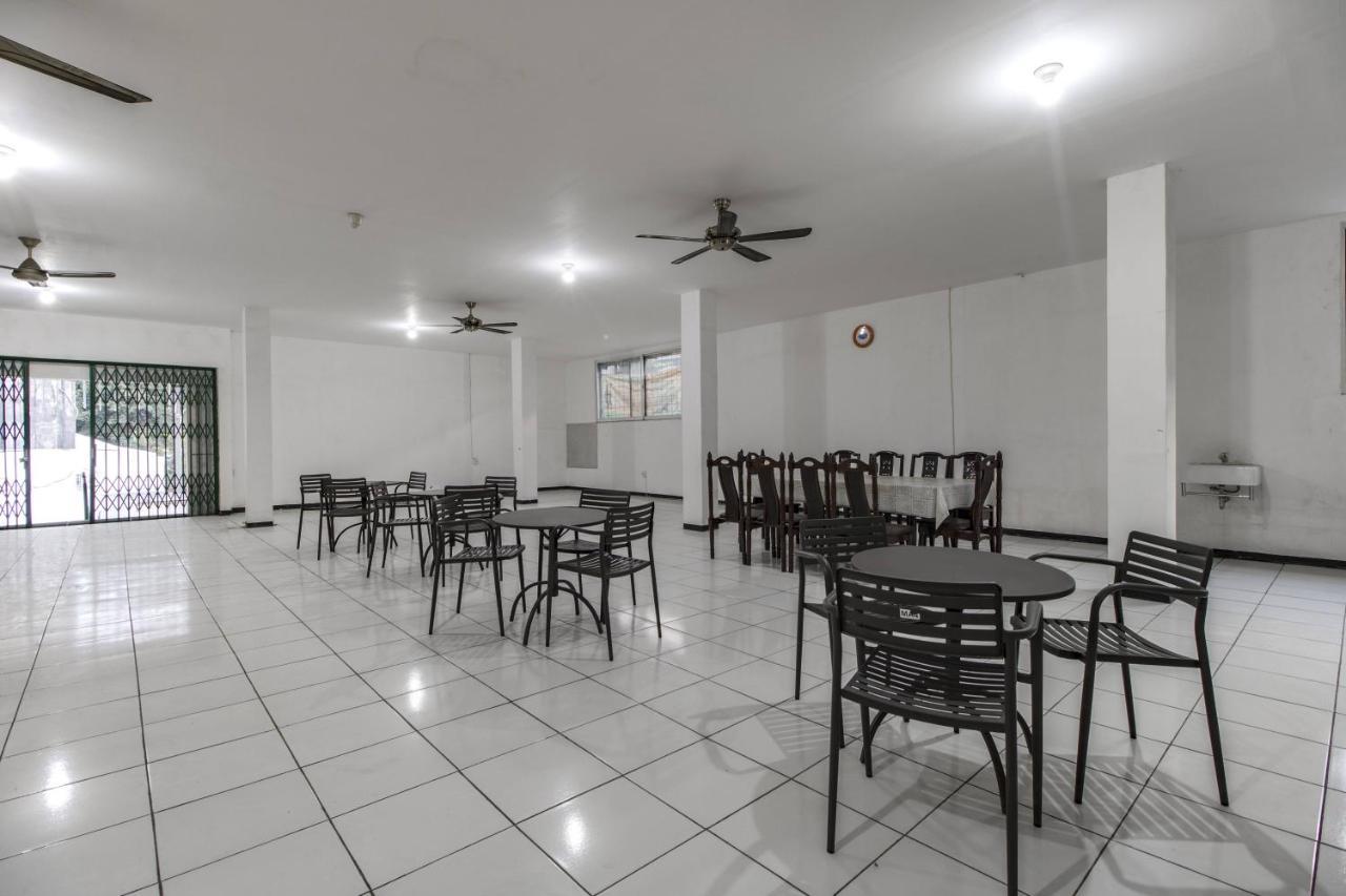 Oriental Residence Pasar Baru Jakarta Exterior photo