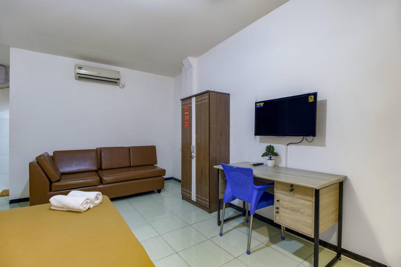 Oriental Residence Pasar Baru Jakarta Exterior photo